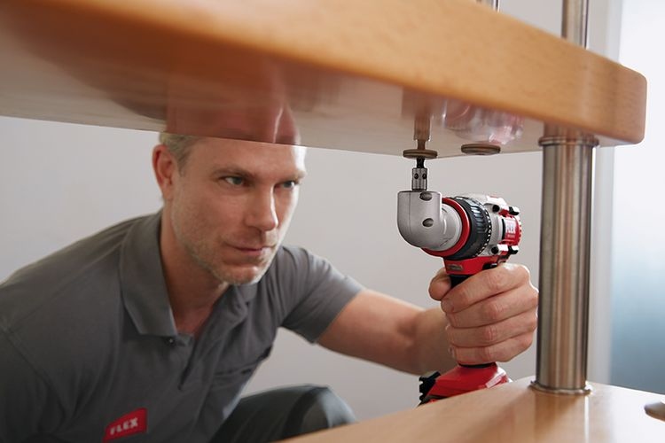 pics/flex 2018/447.501/flex-447501-2-speed-cordless-impact-drill-apply.jpg